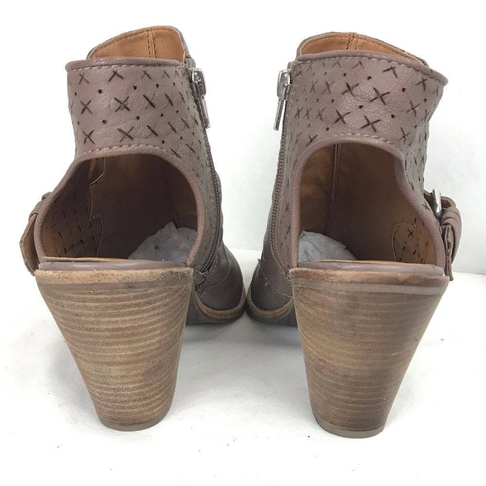 DV Dolce Vita Taupe Leather Heeled Bootie Sz 10 - Picture 6 of 8